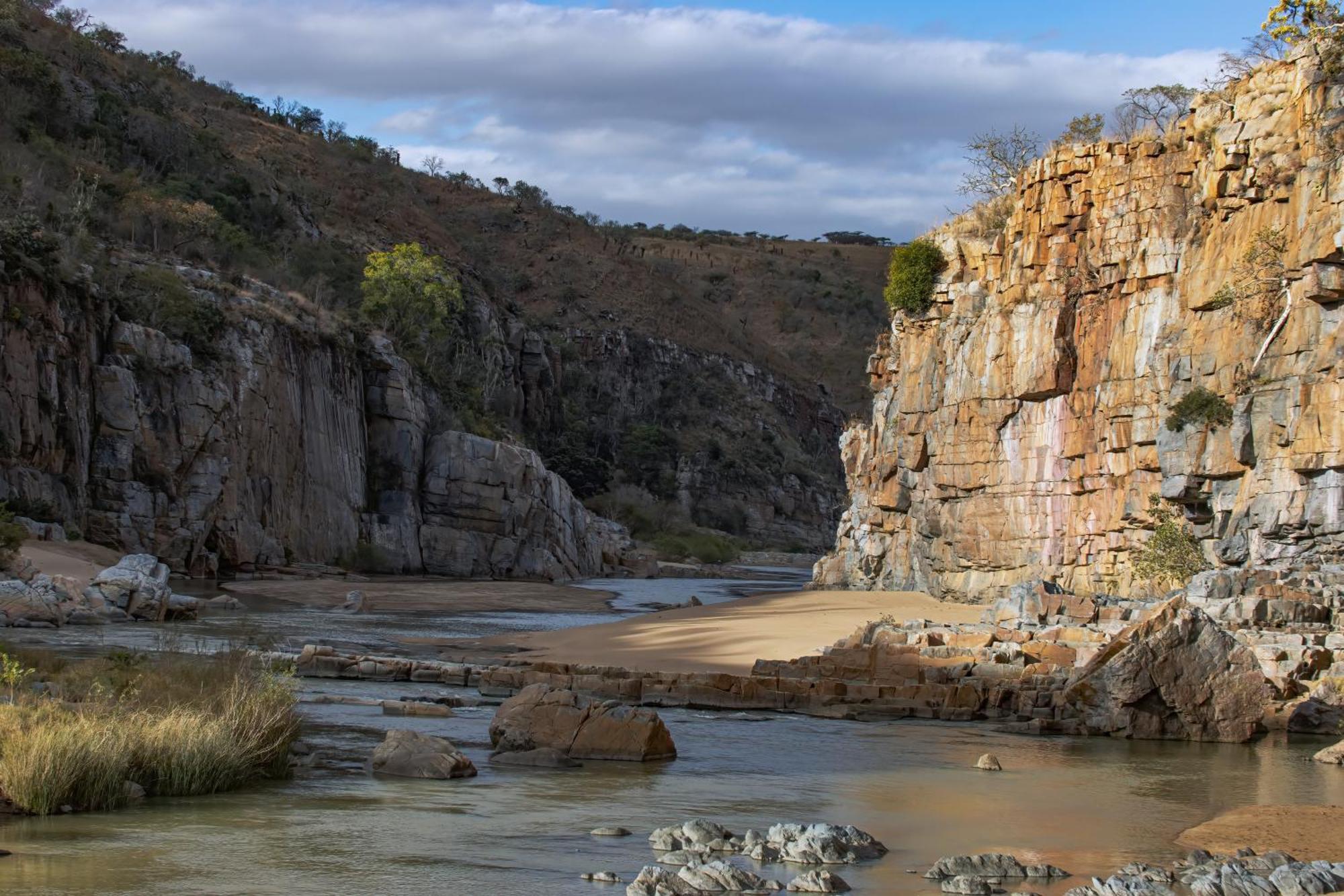 Valley Lodge - Babanango Game Reserve ダンディー エクステリア 写真